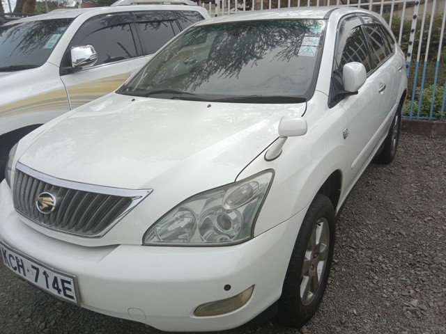 toyota-harrier