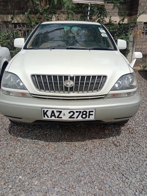 toyota-harrier