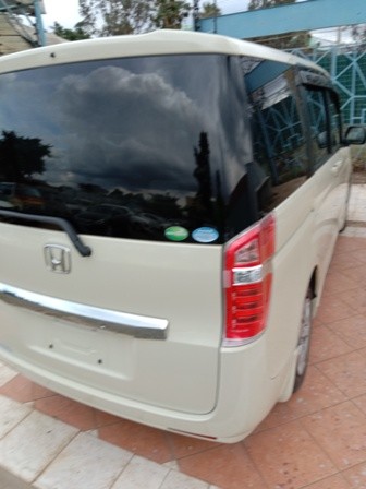 honda-stepwagon