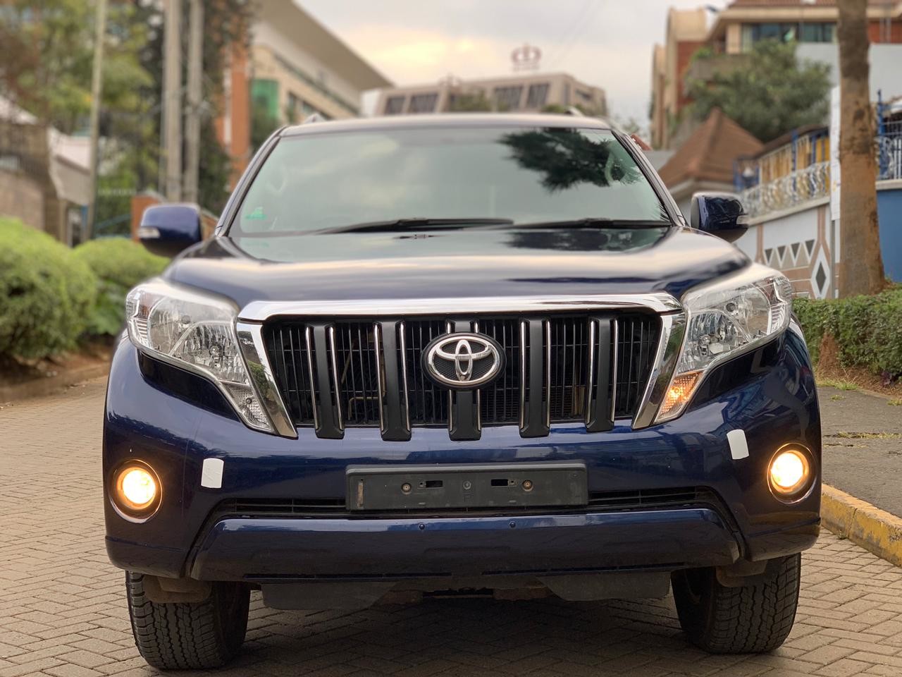 toyota-prado