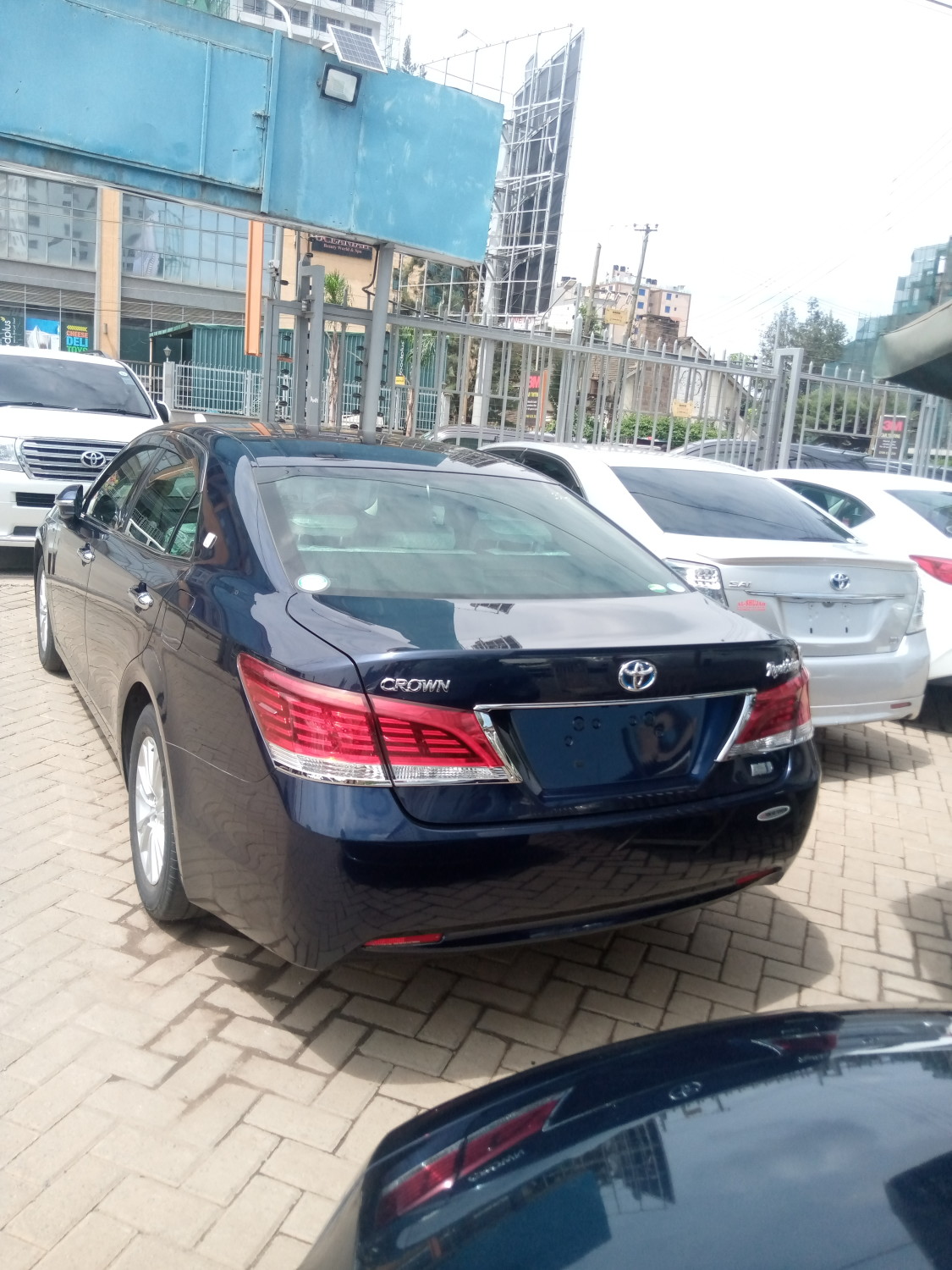 toyota-crown