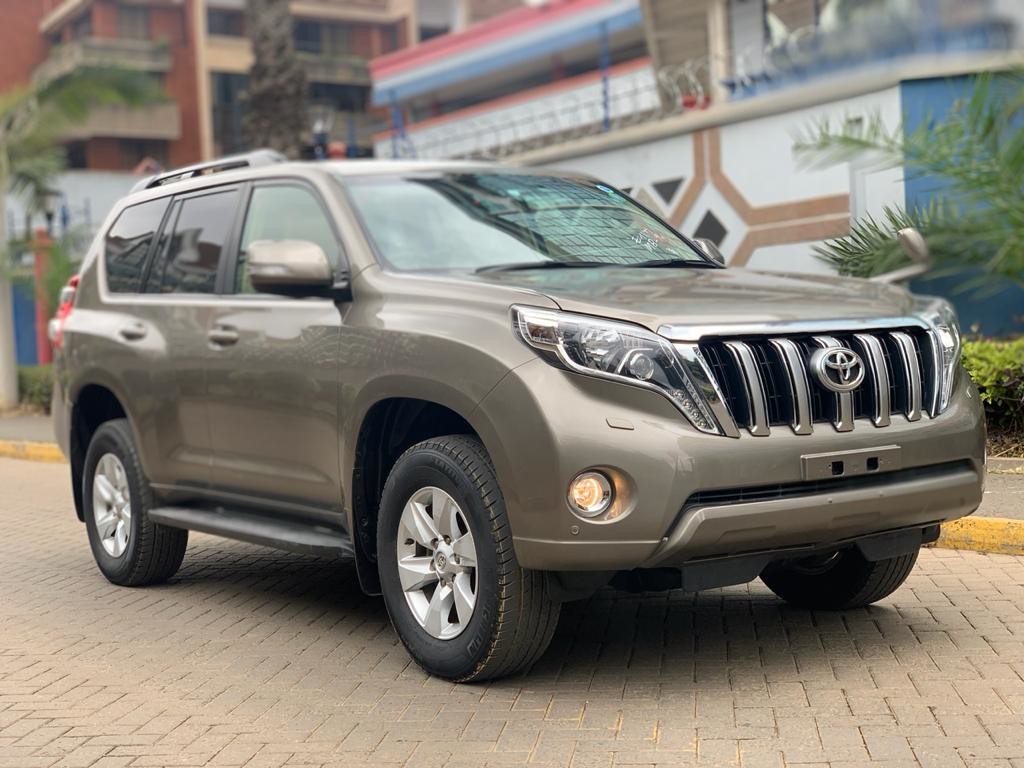 toyota-land-cruiser-prado