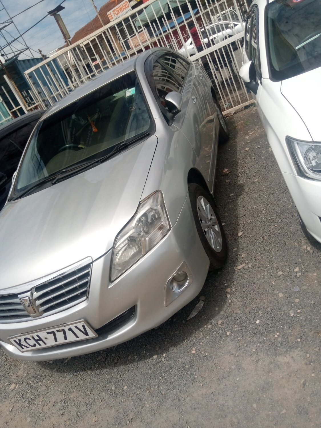 toyota-premio