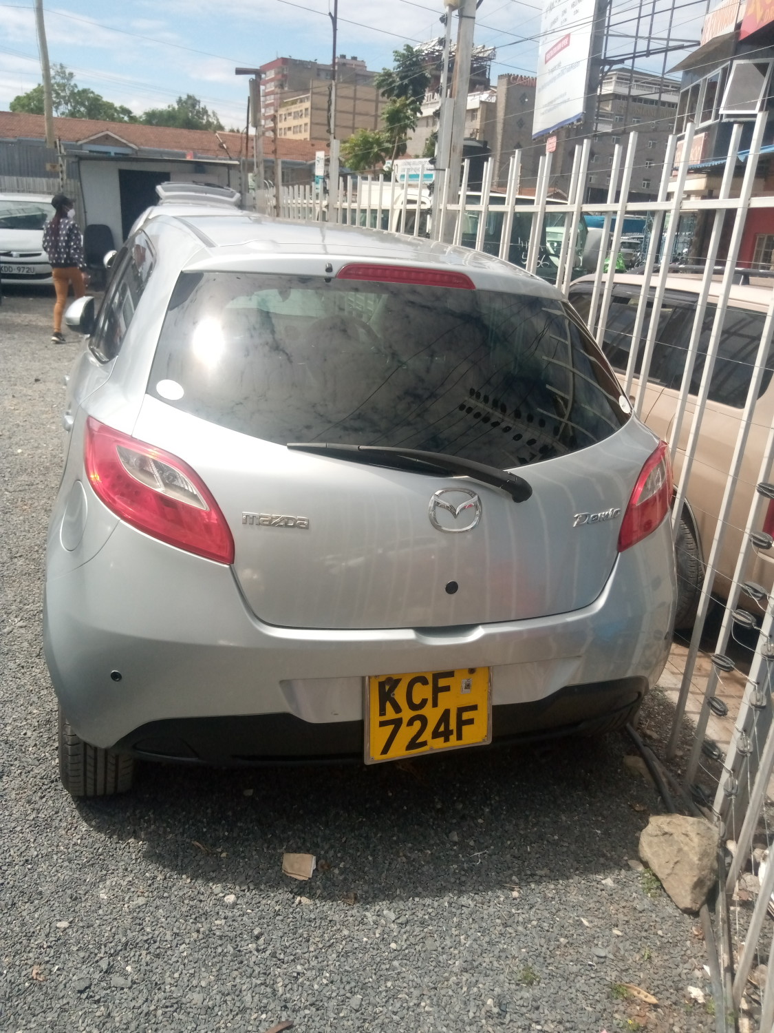 mazda-demio