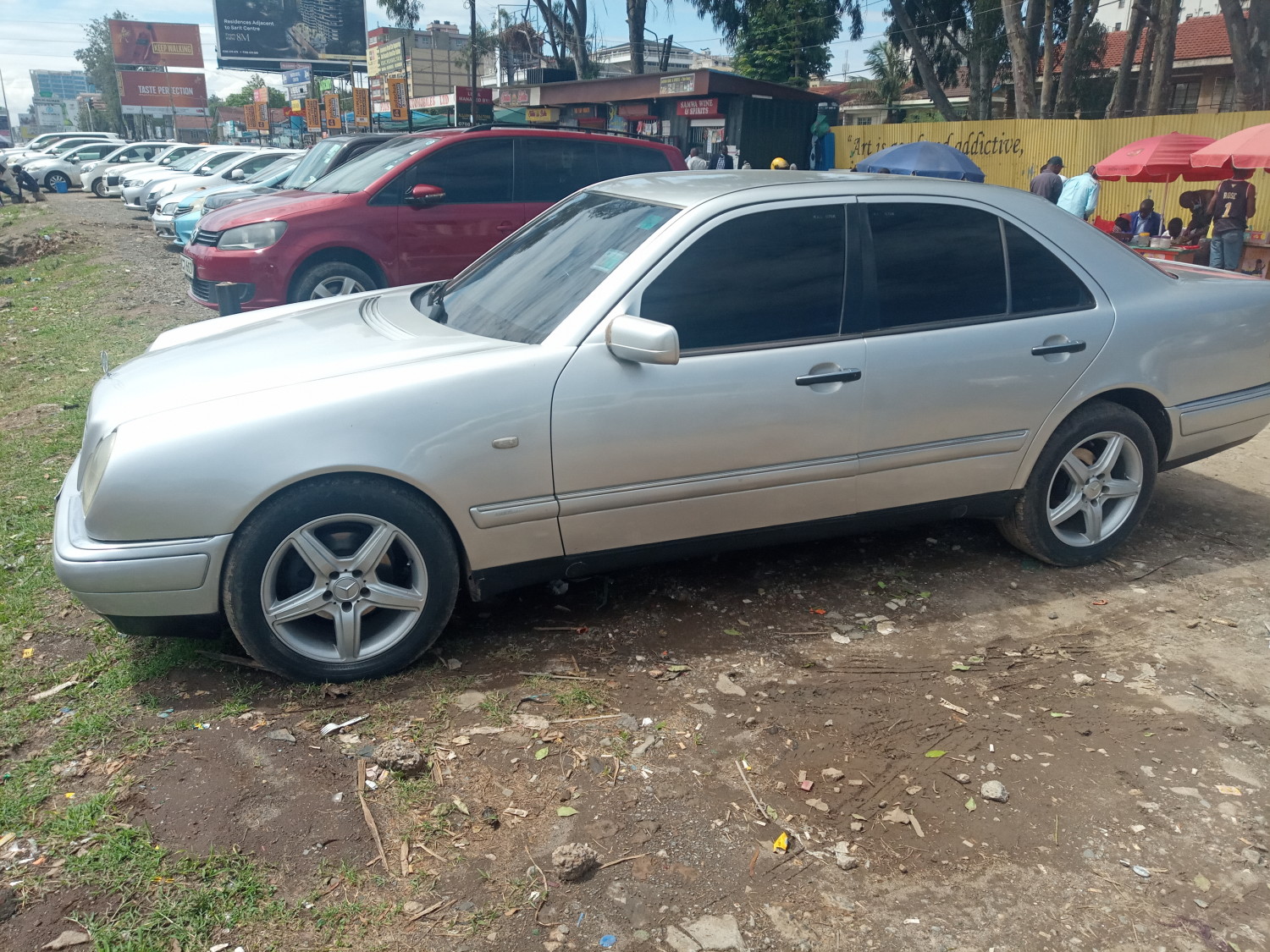 mercedes-benz-e240
