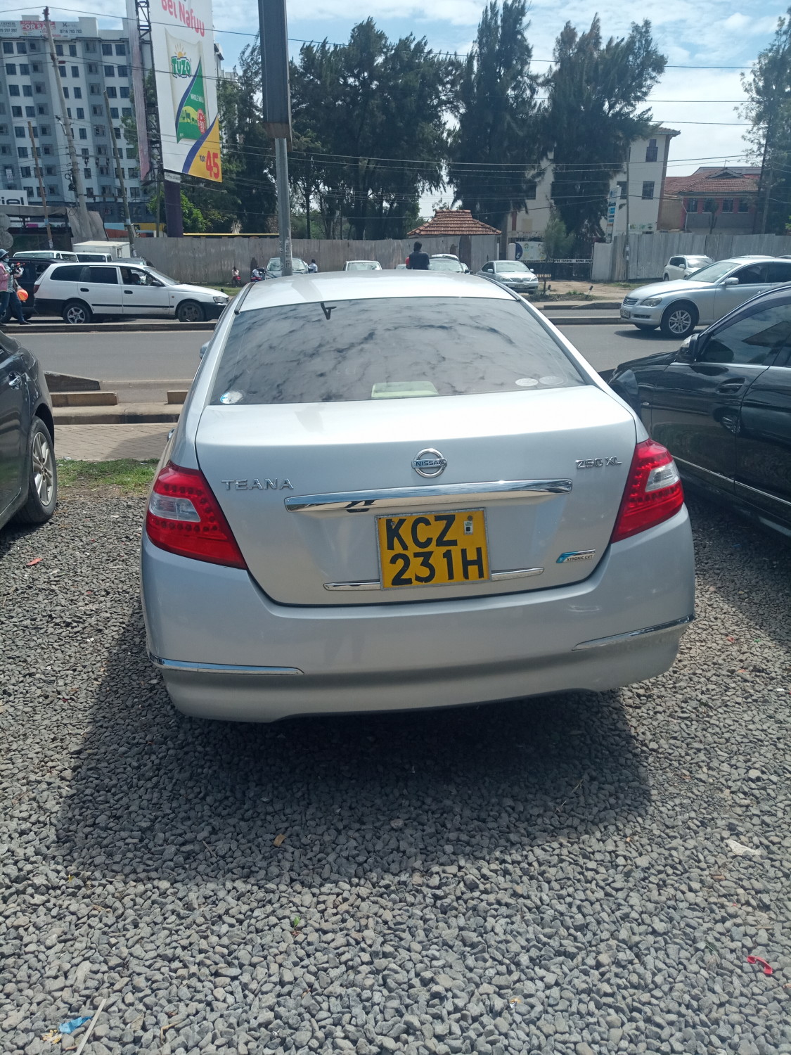 nissan-teana
