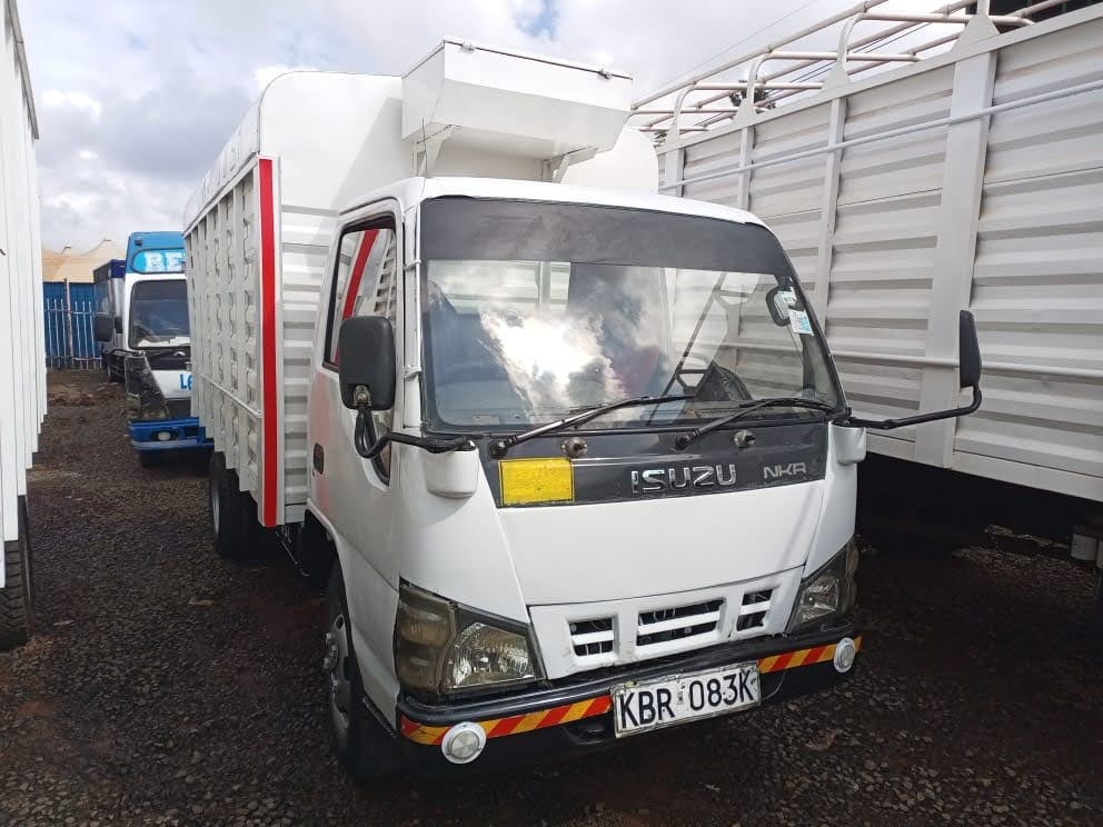 isuzu-nkr