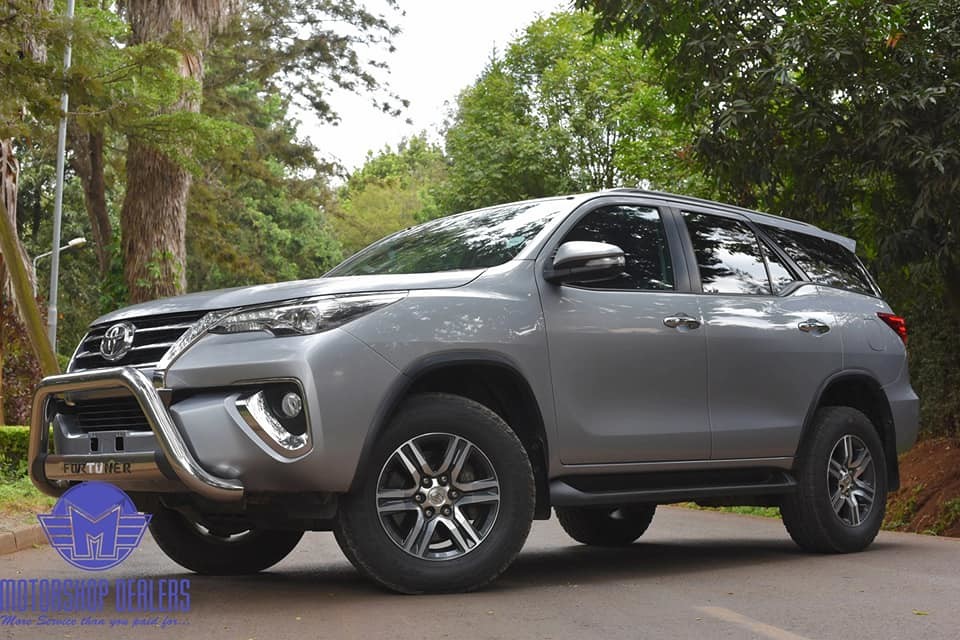 toyota-fortuner-2016-gd-6