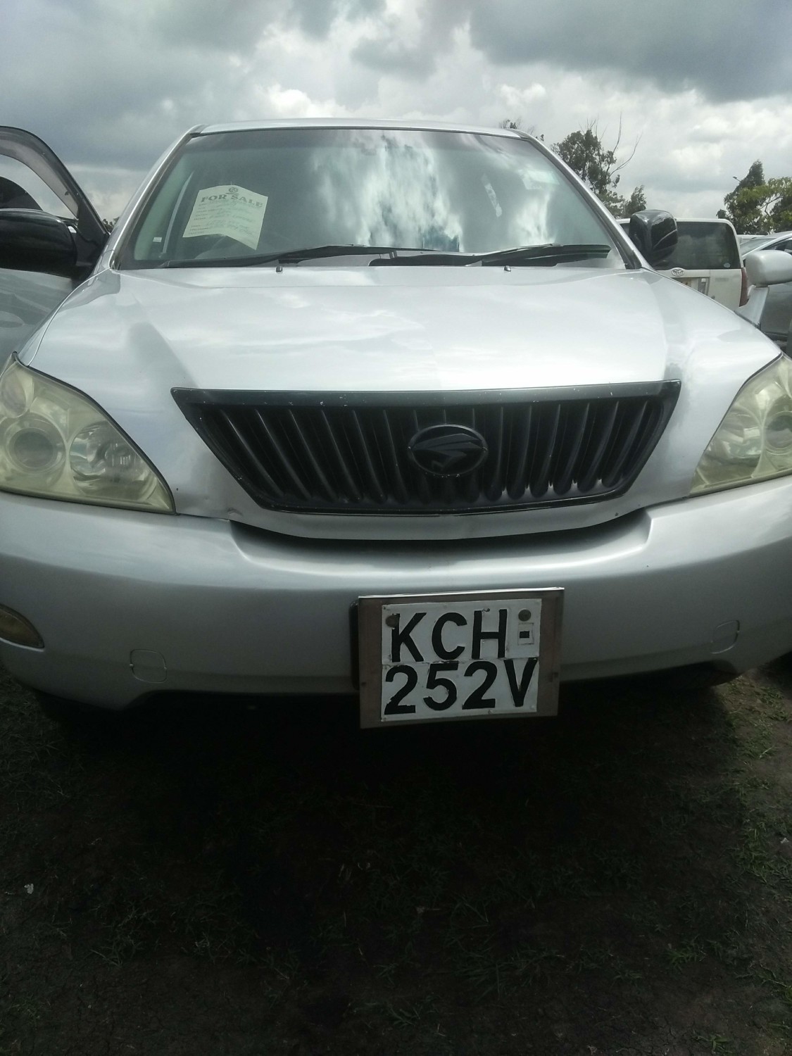 toyota-harrier