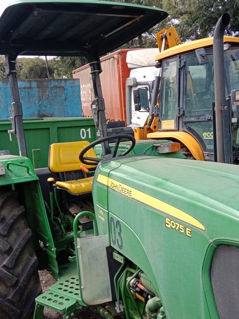 tractor-john-deere