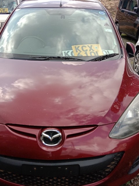 mazda-demio