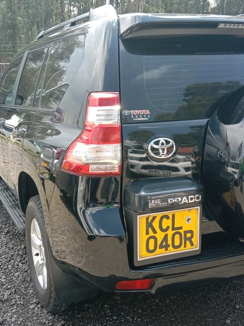 toyota-prado