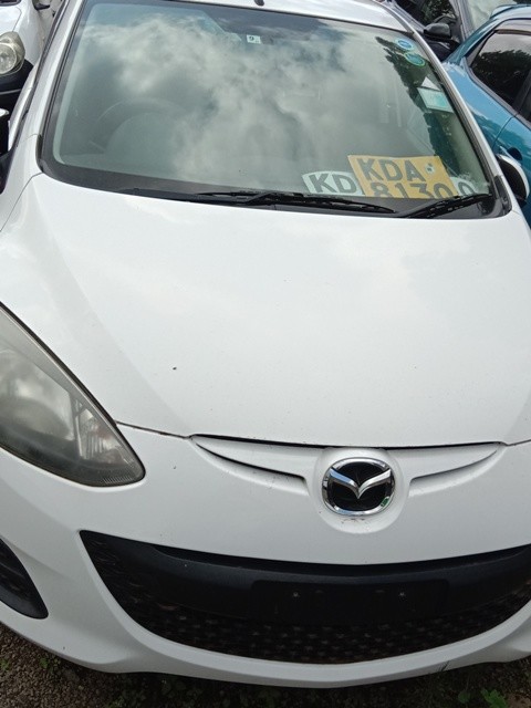 mazda-demio