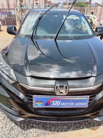 honda-vezel-big-2