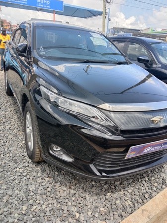 toyota-harrier