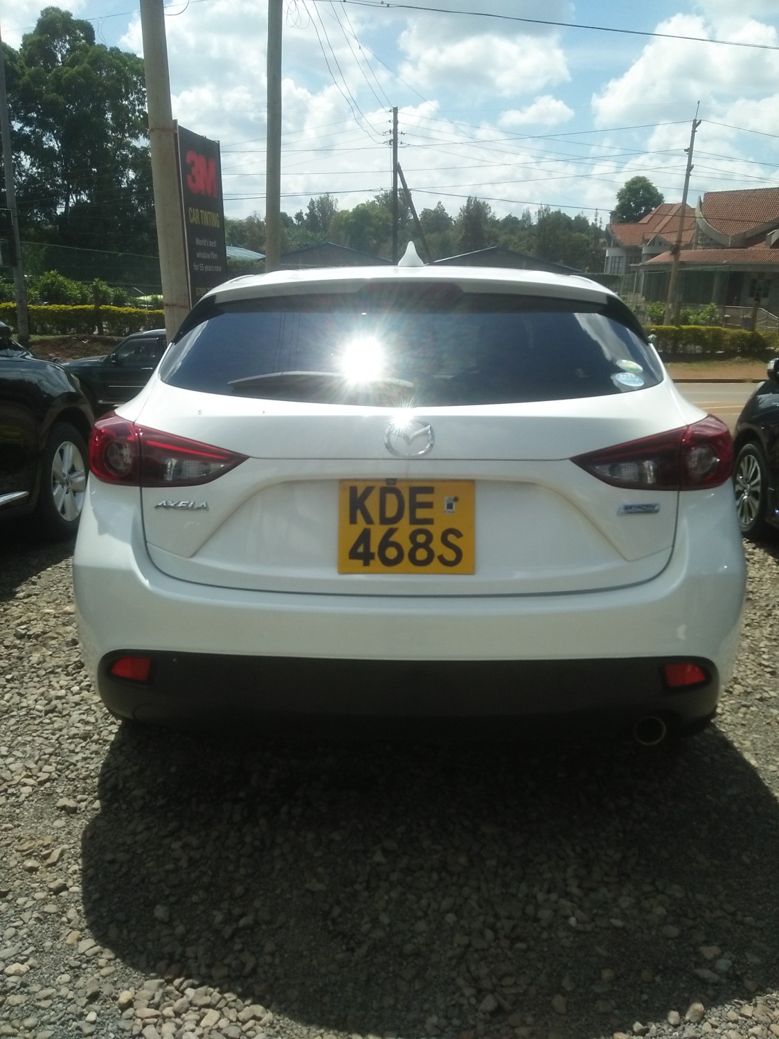 mazda-axela