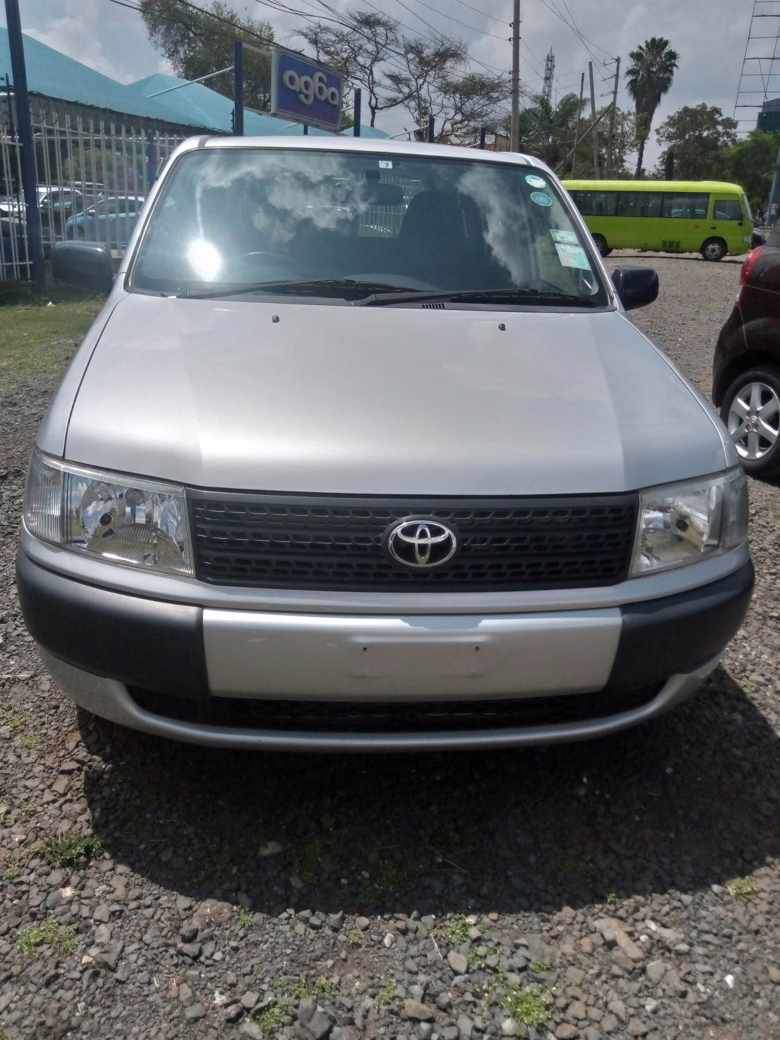 toyota-probox