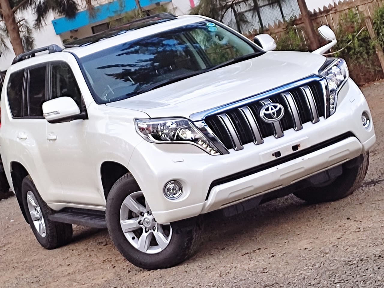 toyota-prado