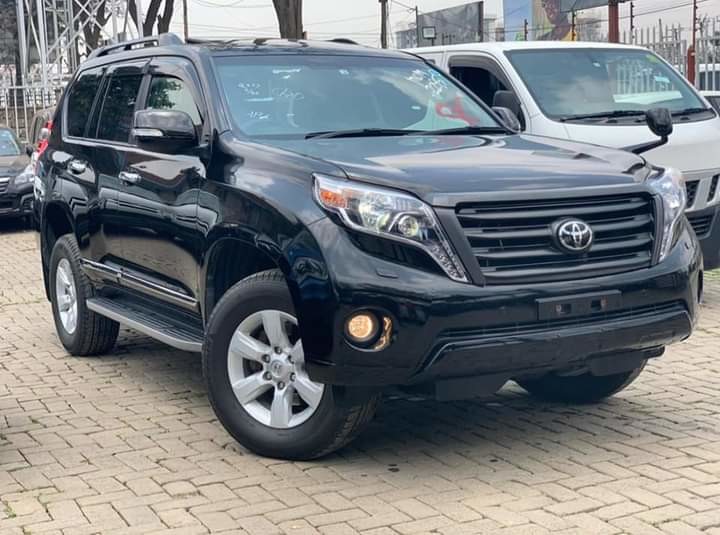 toyota-land-cruiser-prado