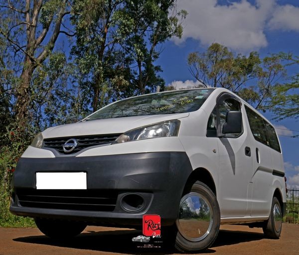 nissan-venette-nv200