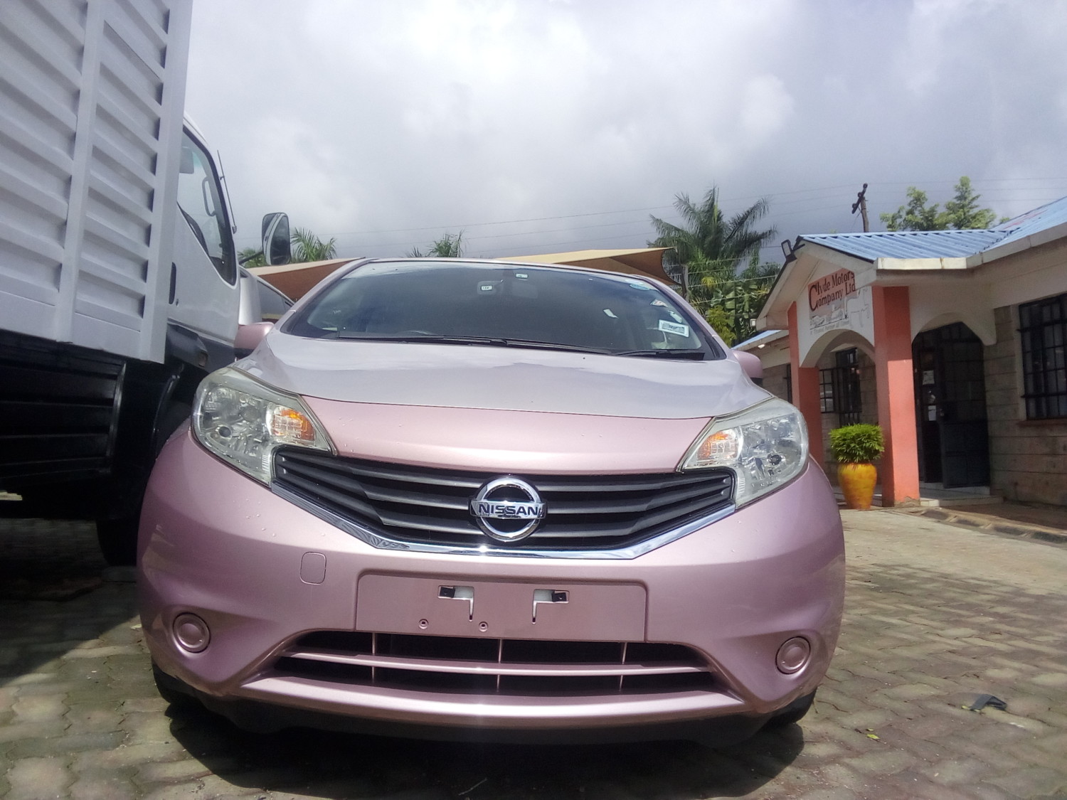 nissan-note