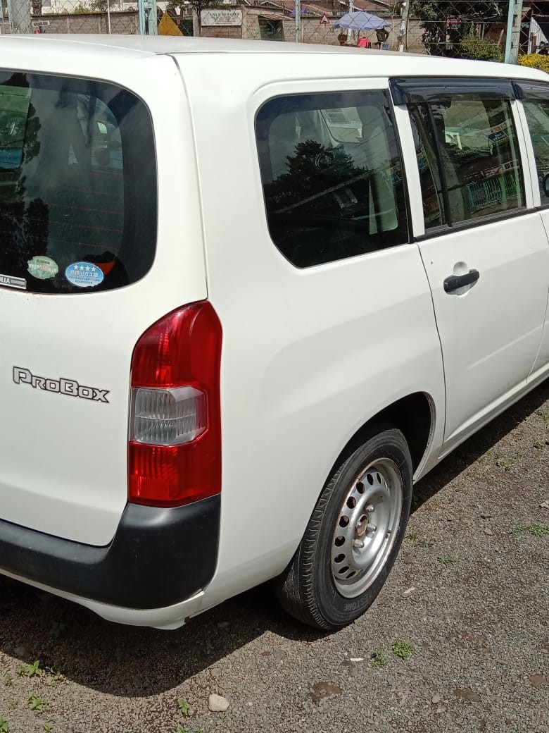 toyota-probox