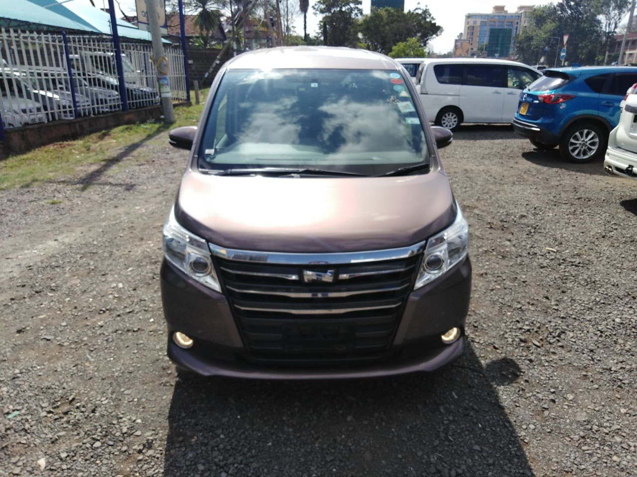 toyota-noah