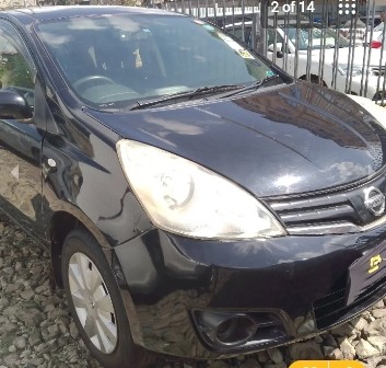 nissan-note-black-big-1