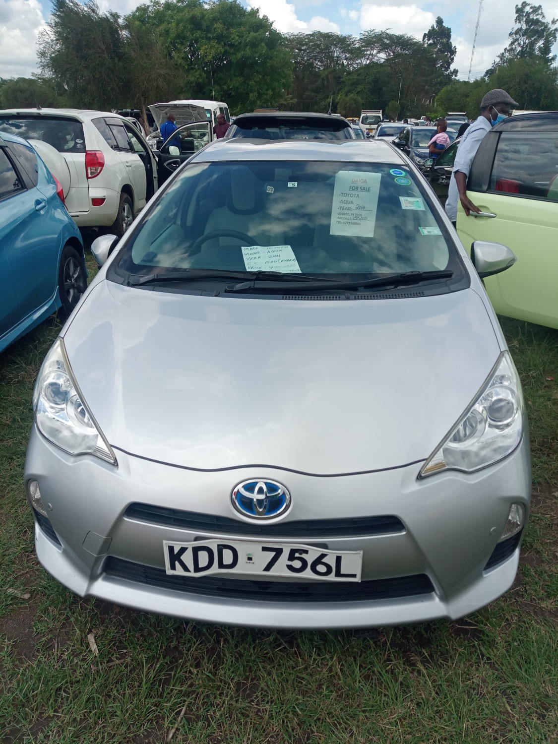 toyota-aqua
