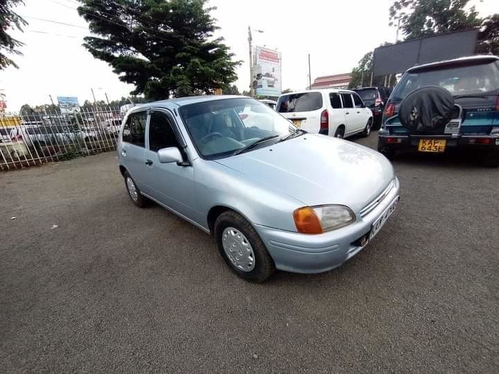 toyota-starlet