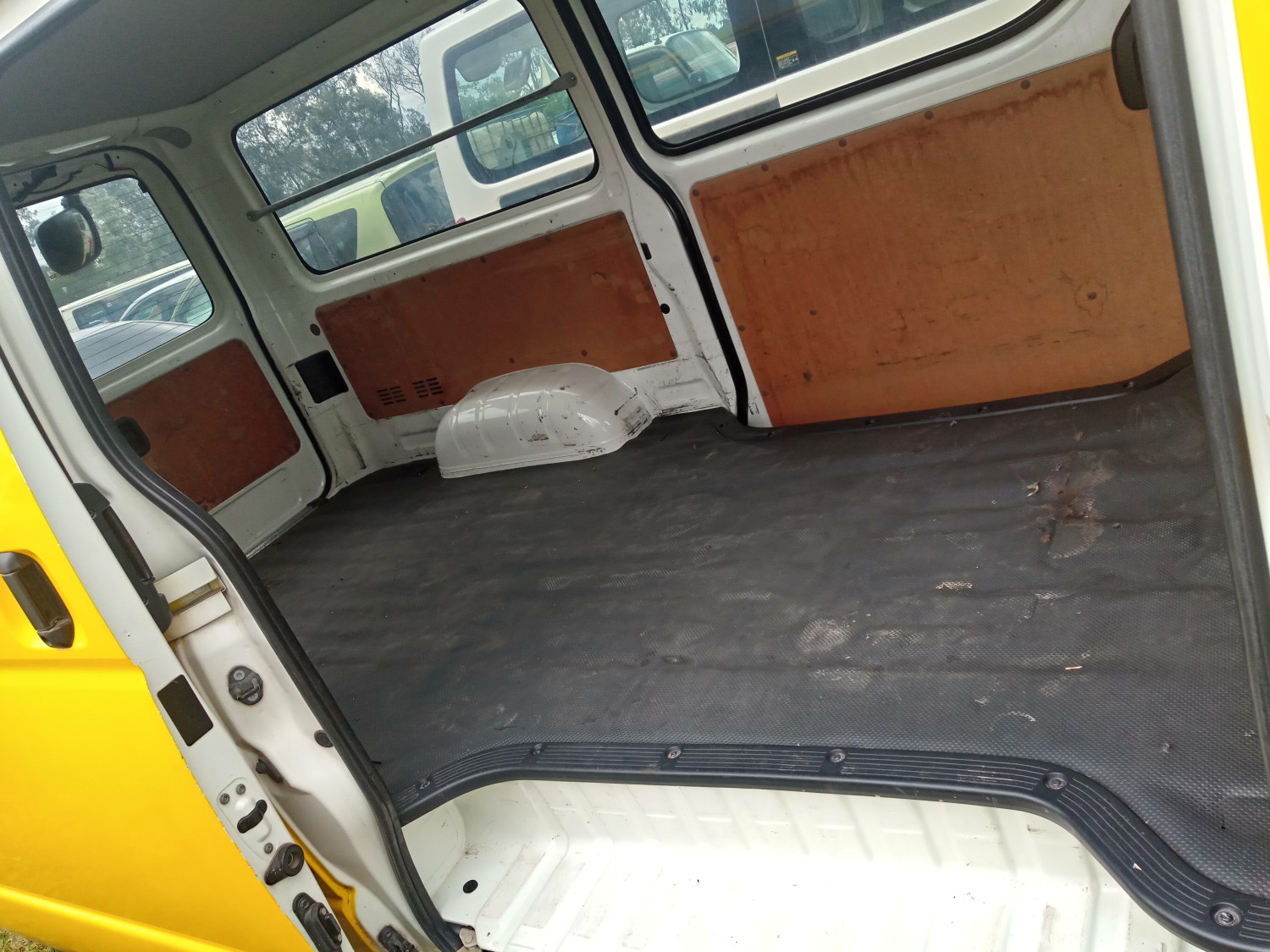 toyota-hiace