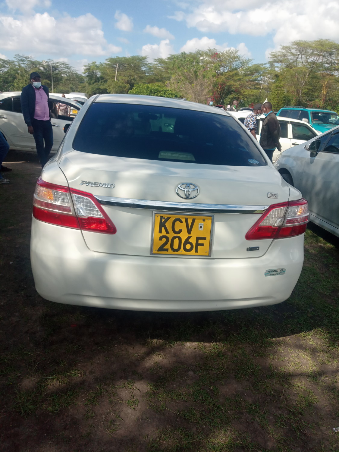 toyota-premio
