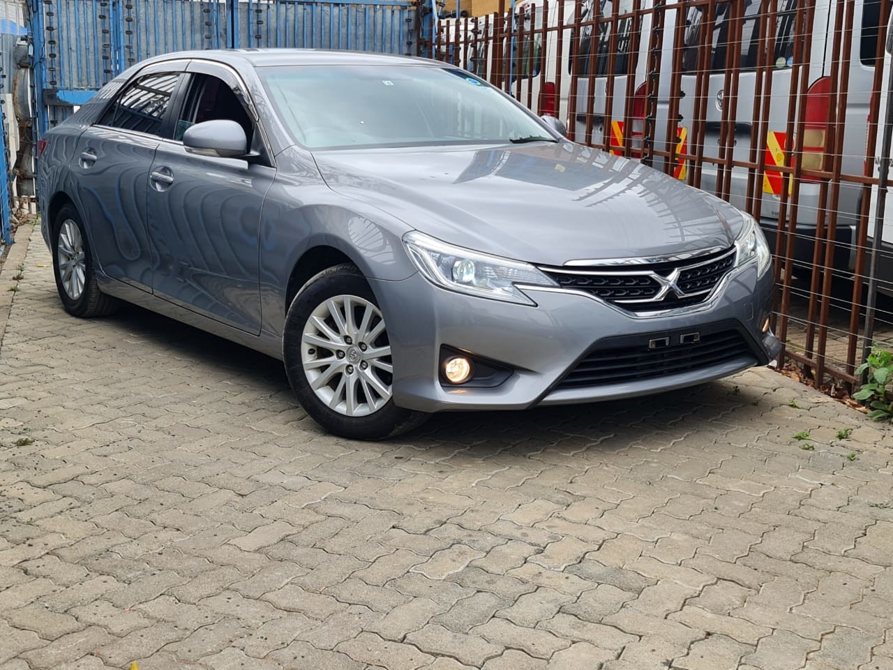 toyota-mark-x