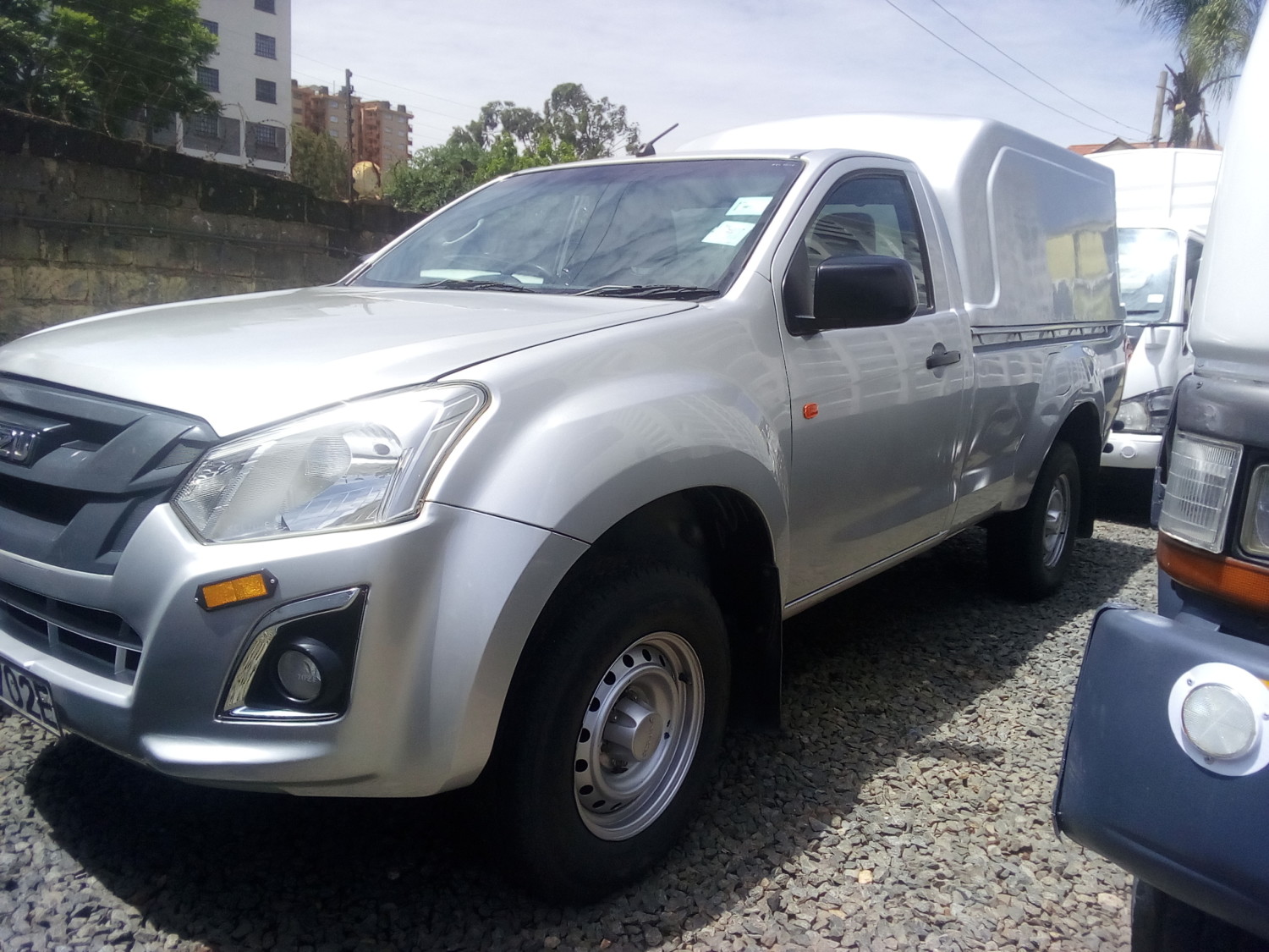 isuzu-dmax