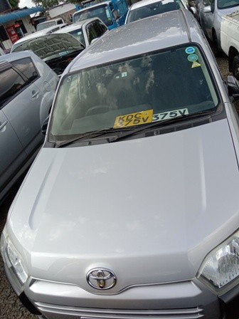 toyota-probox