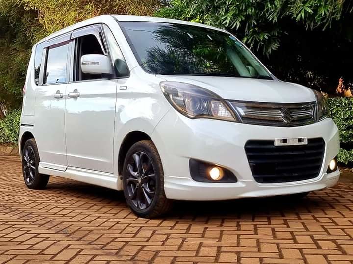 suzuki-solio