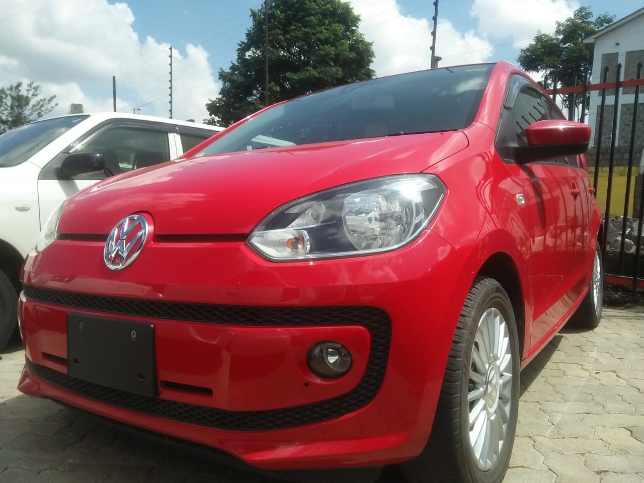 volkswagen-up