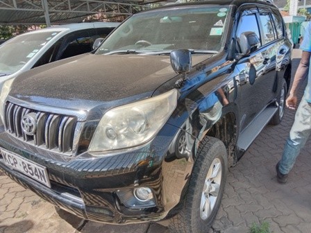 toyota-prado-big-2