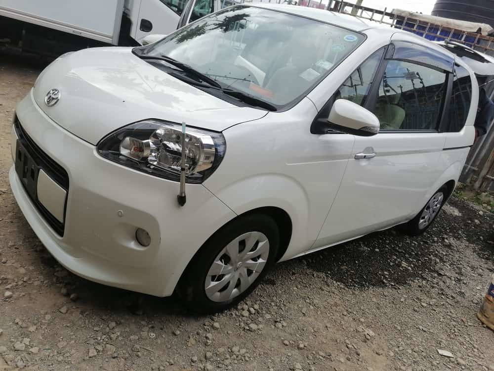 2014-toyota-porte