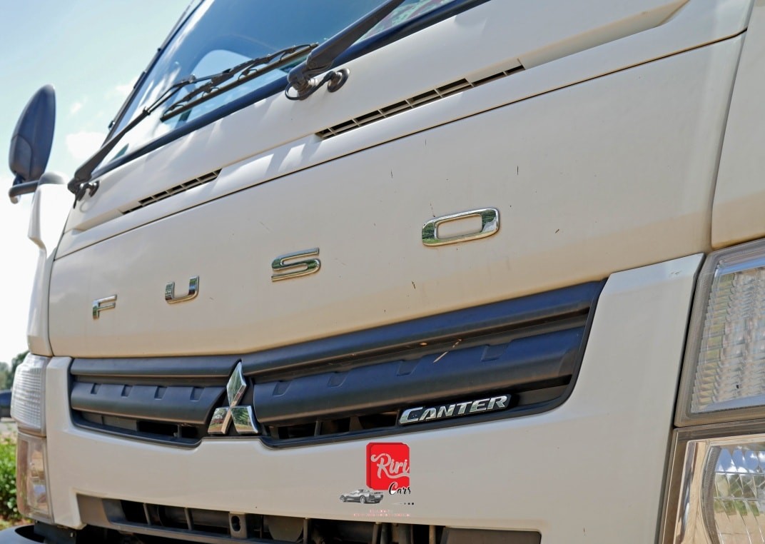 mitsubishi-canter-fuso-big-2