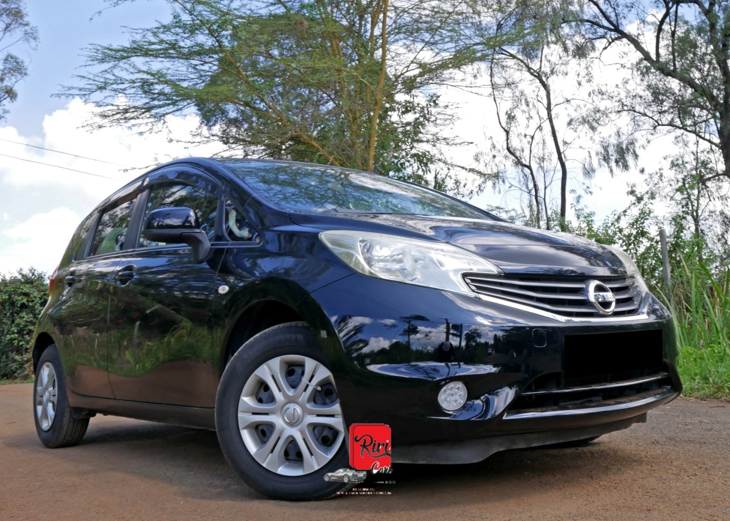 nissan-noteblack