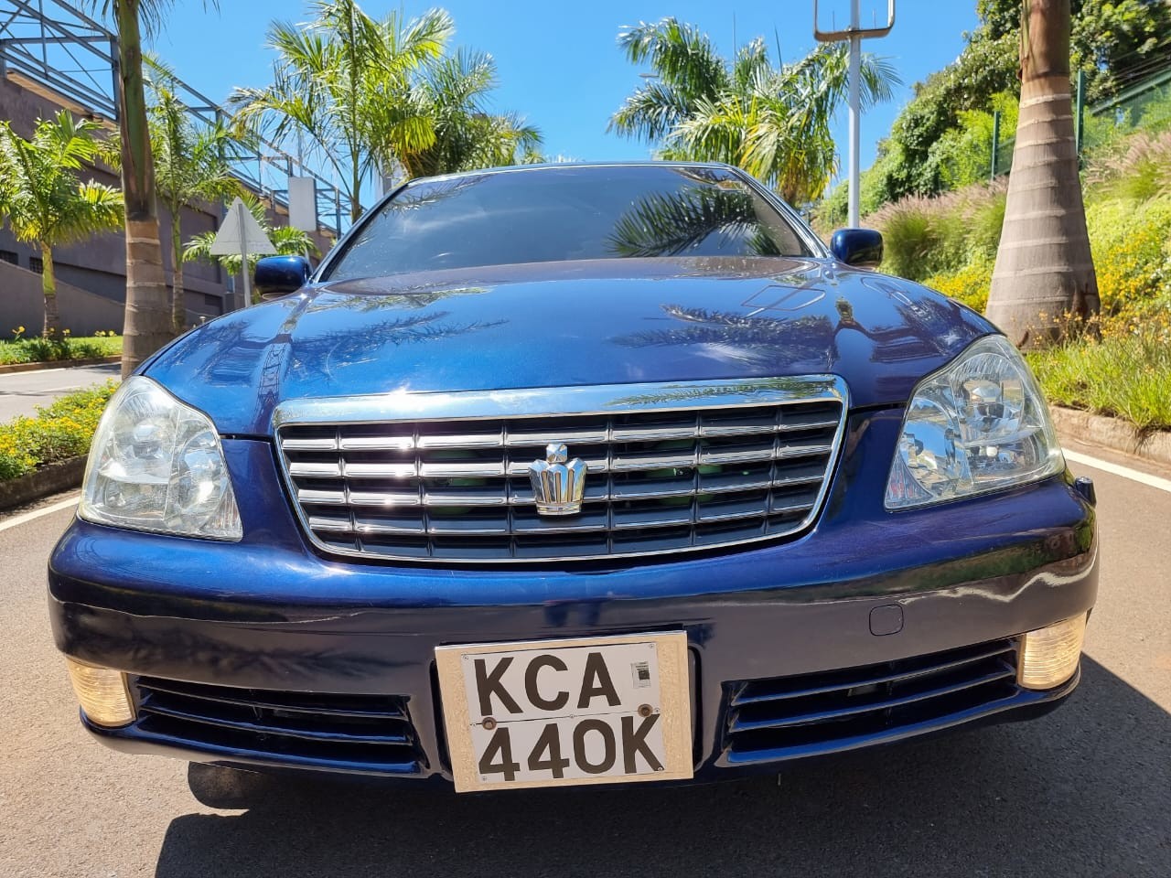 toyota-crown