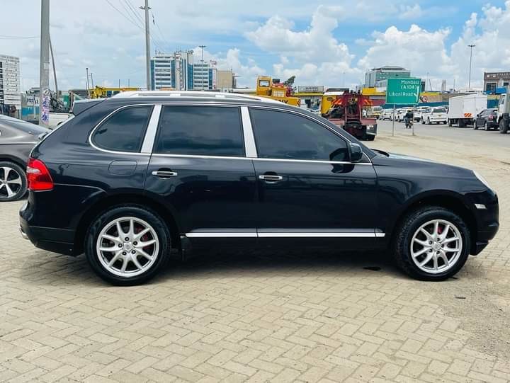 porsche-cayenne