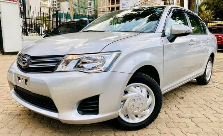 toyota-premio