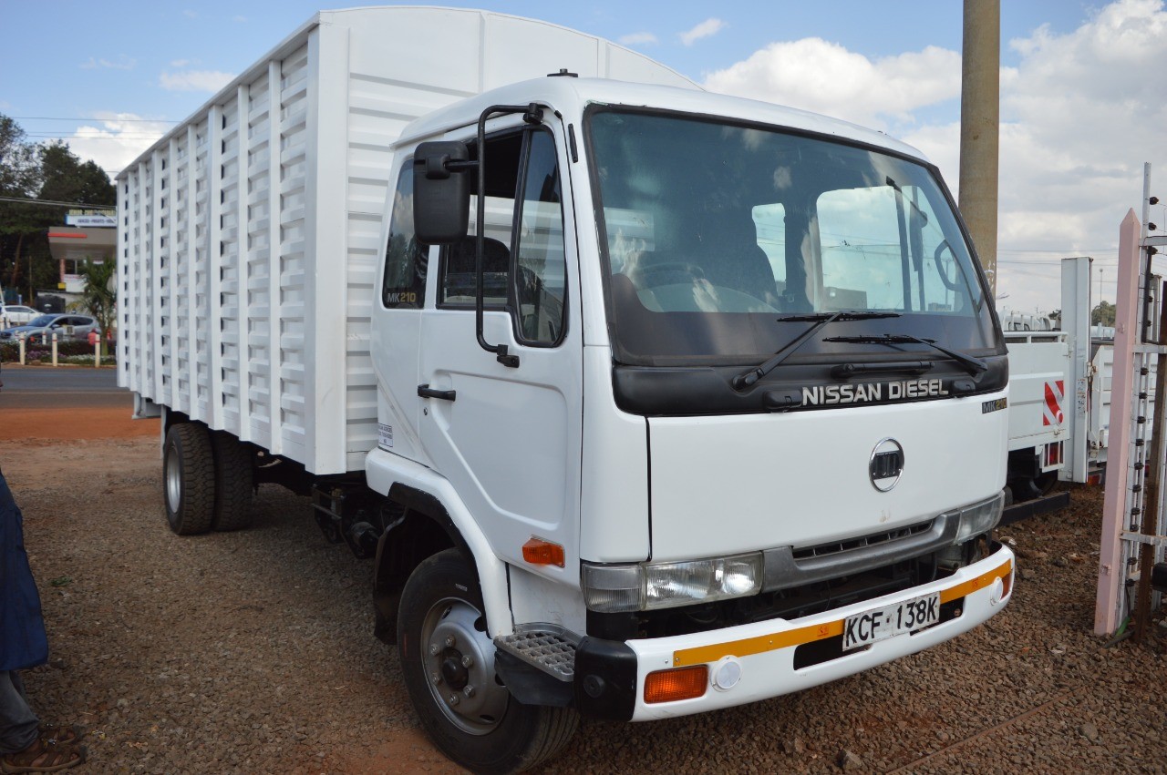 nissan-diesel