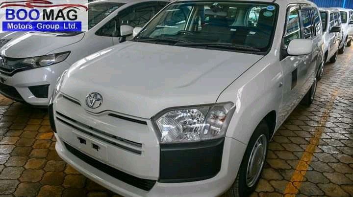 toyota-succeed