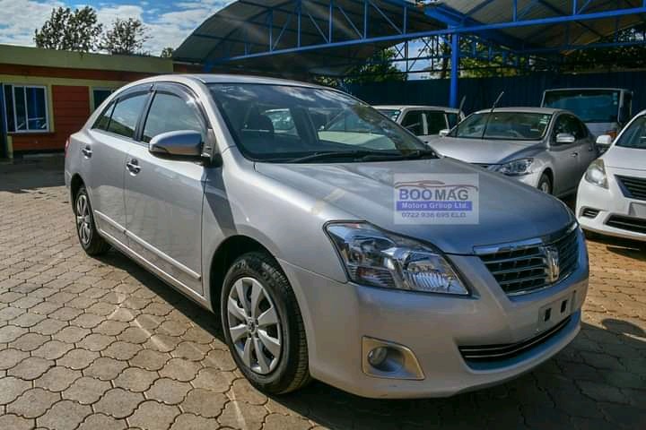 toyota-premio