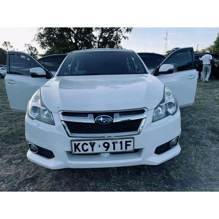 subaru-legacy