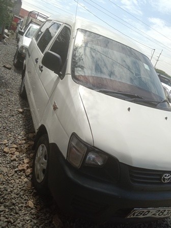 toyota-townace-big-1