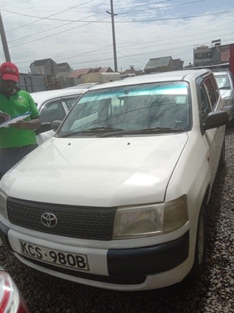 toyota-probox